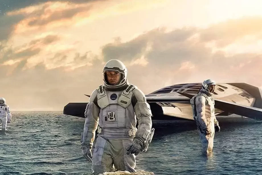 Interstellar: Uma jornada além do infinito